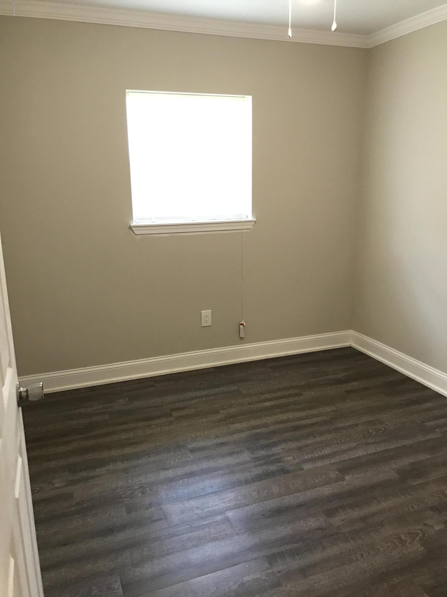 Robindale - Residential Lease