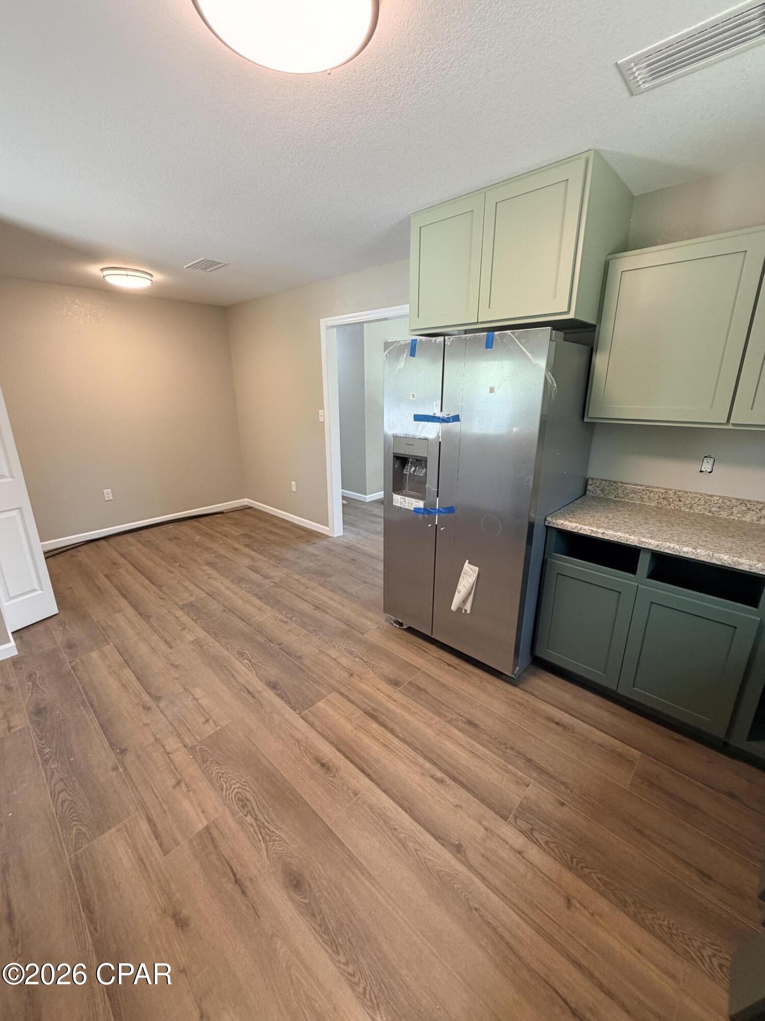 Grand Ridge - Residential