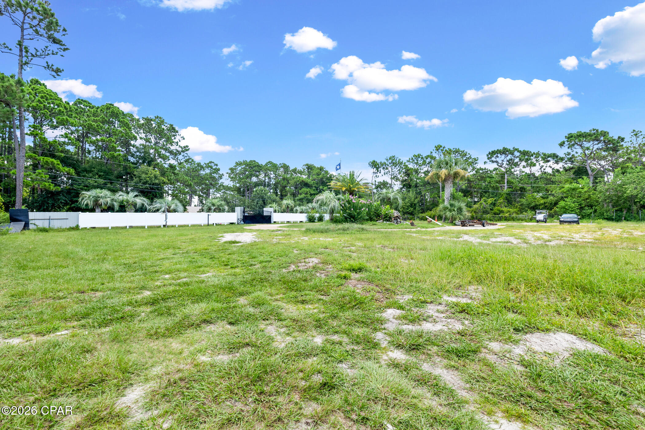 Thomas Drive Park U-2 - Land