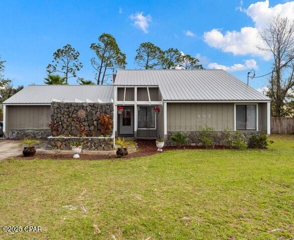 Major Price Adjustment.... Modern home in the middle of Panama City.  The pictures will not allow to detail ALL the upgrades and new renovation they did to this home.   Please take a tour TODAY so you can appreciate it.  If you are looking for 4 spacious bedrooms and nice-looking home, you have found it!  It has an effective year built of 2014 however, the counter granite, cabinets, A/C and hot water heather and refrigerators are for 2023.  Seller willing to add a year of home warranty of their choice only with right offer. 
Well-kept and pride in ownership.
