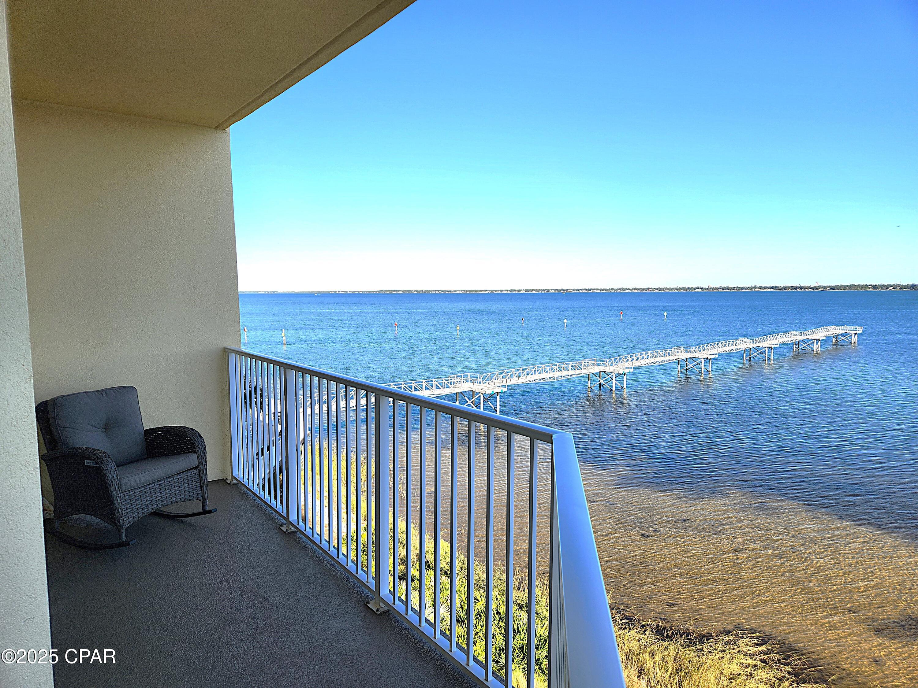 Hibiscus By The Bay - Residential