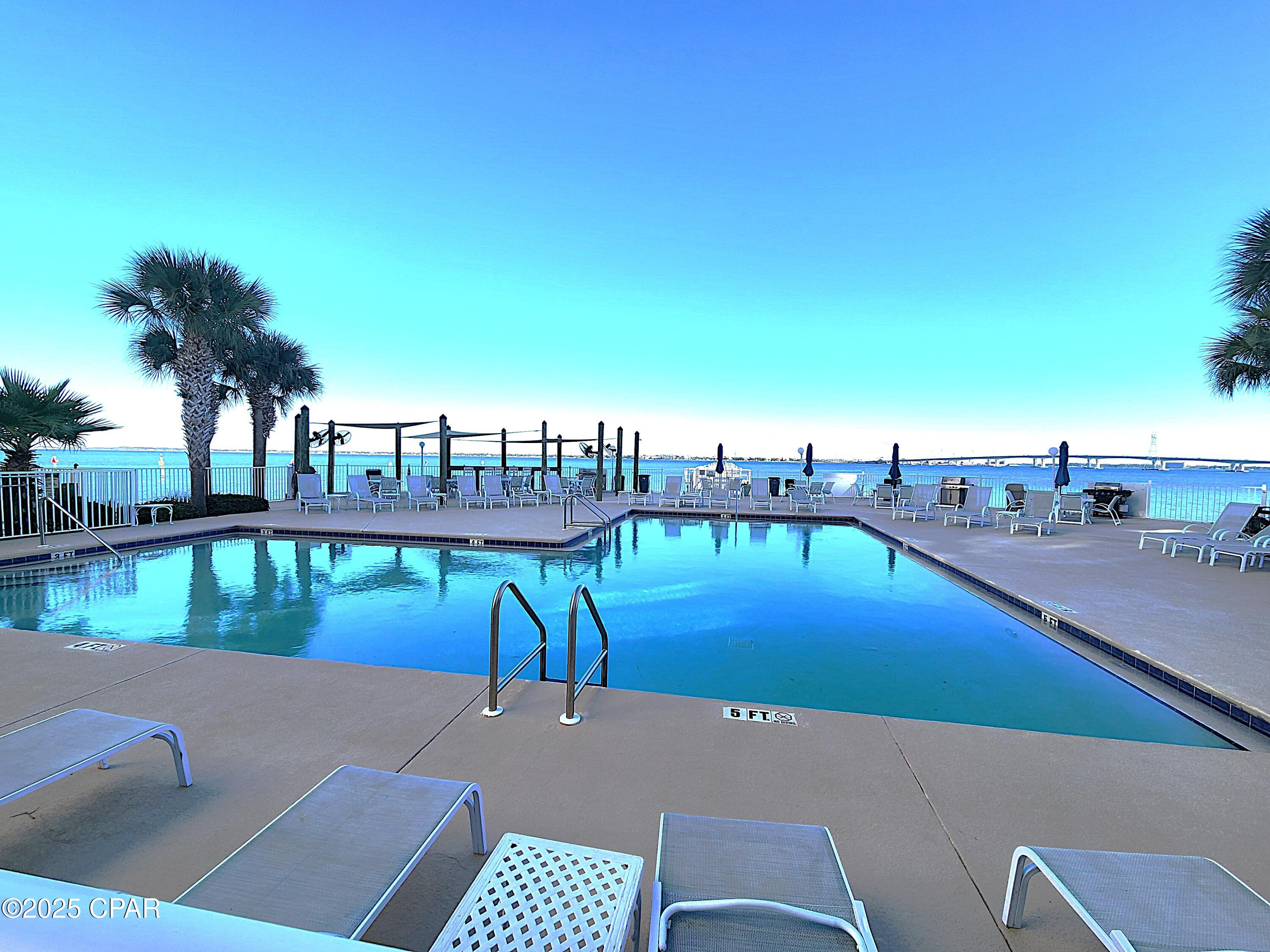 Hibiscus By The Bay - Residential