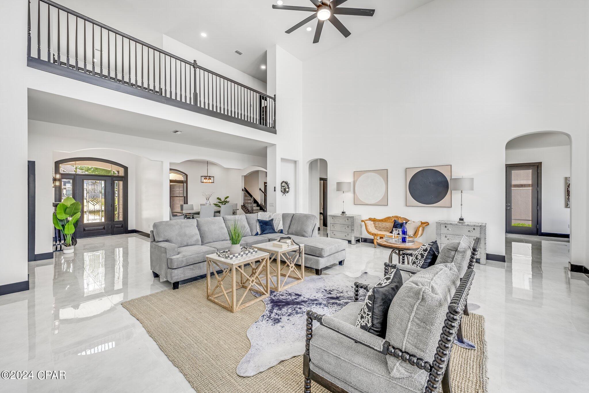 Tropical Bay - Residential