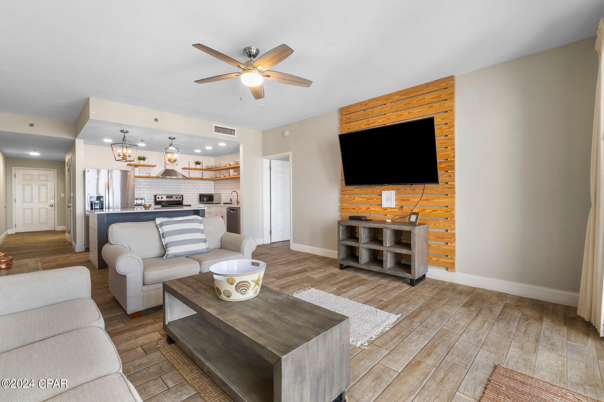 Laketown Wharf - Residential