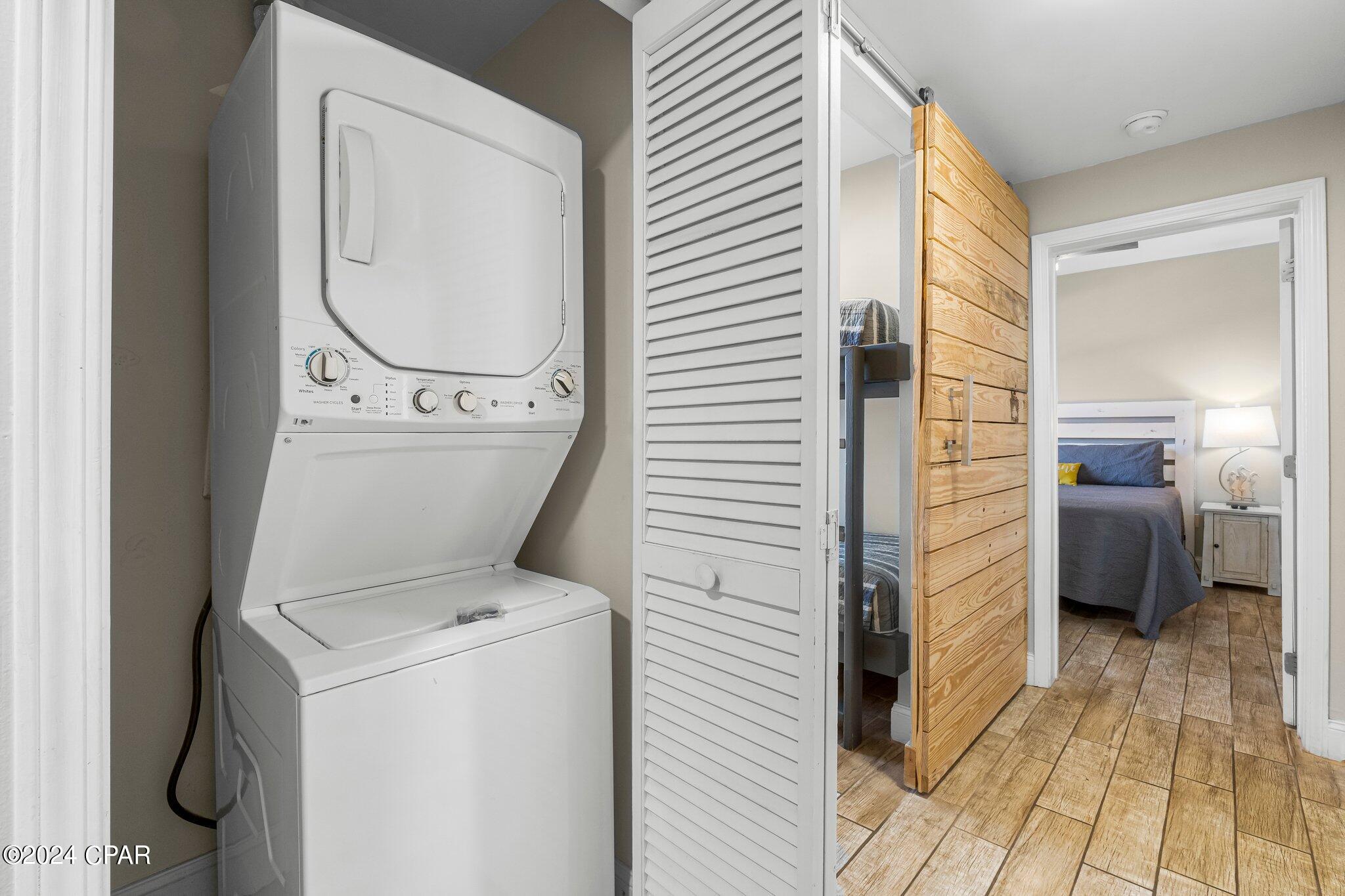Laketown Wharf - Residential