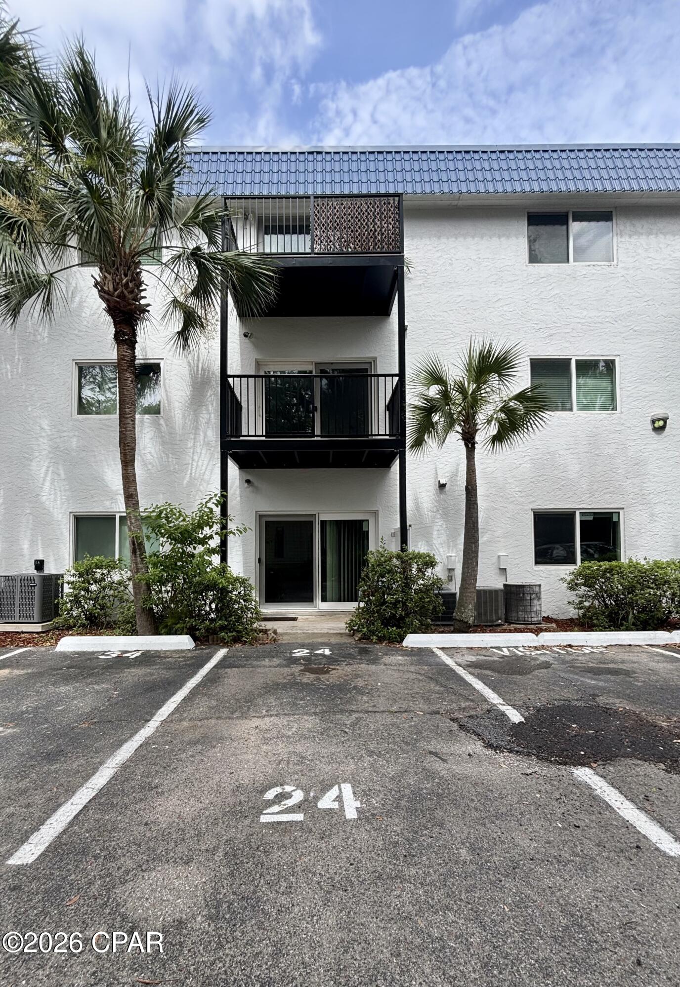 Bay Club Condo Ph 2 - Residential Lease