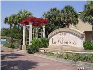 La Valencia Beach Resort - Land