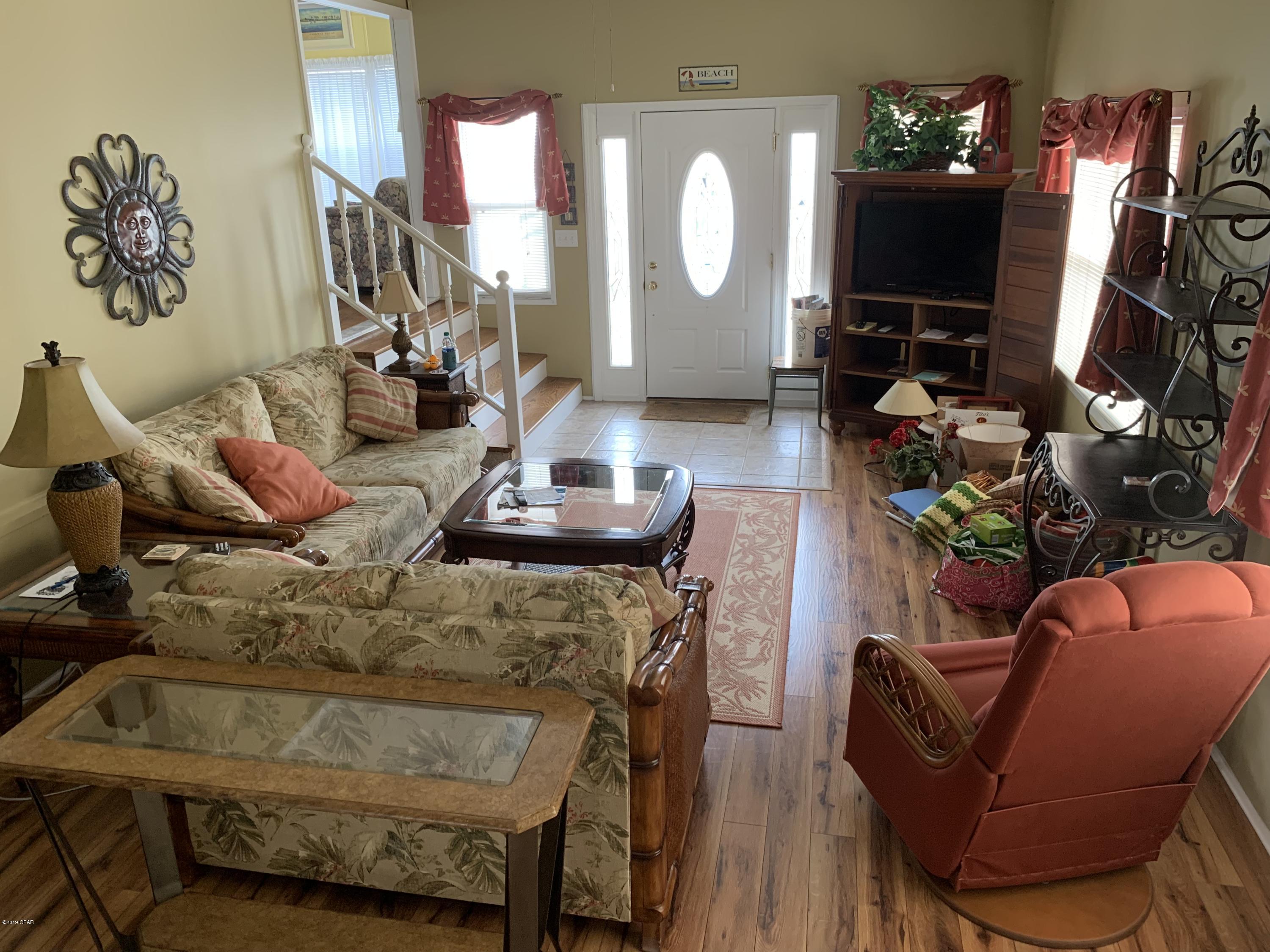 Emerald Pointe Resort - Residential Lease