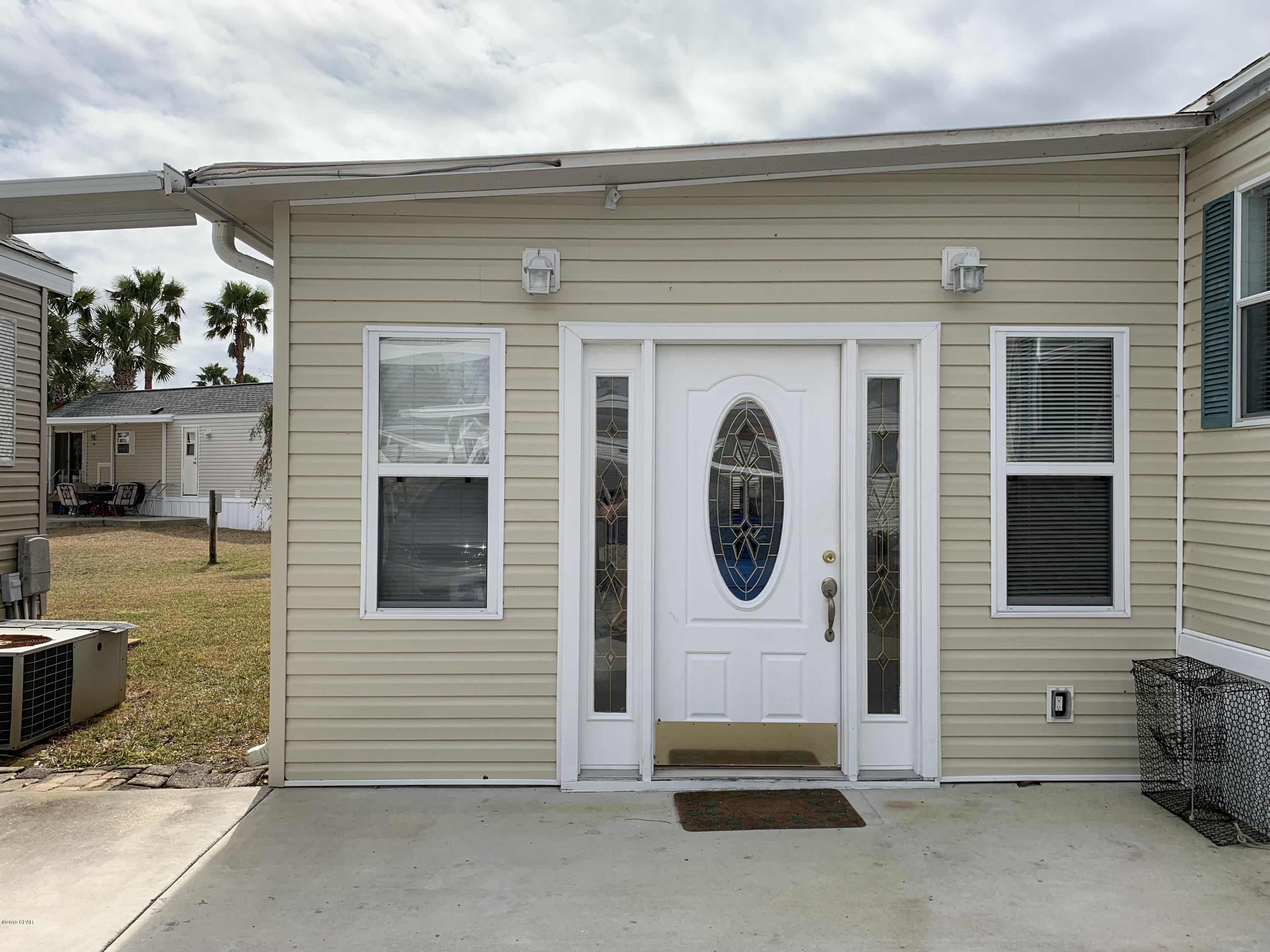 Emerald Pointe Resort - Residential Lease