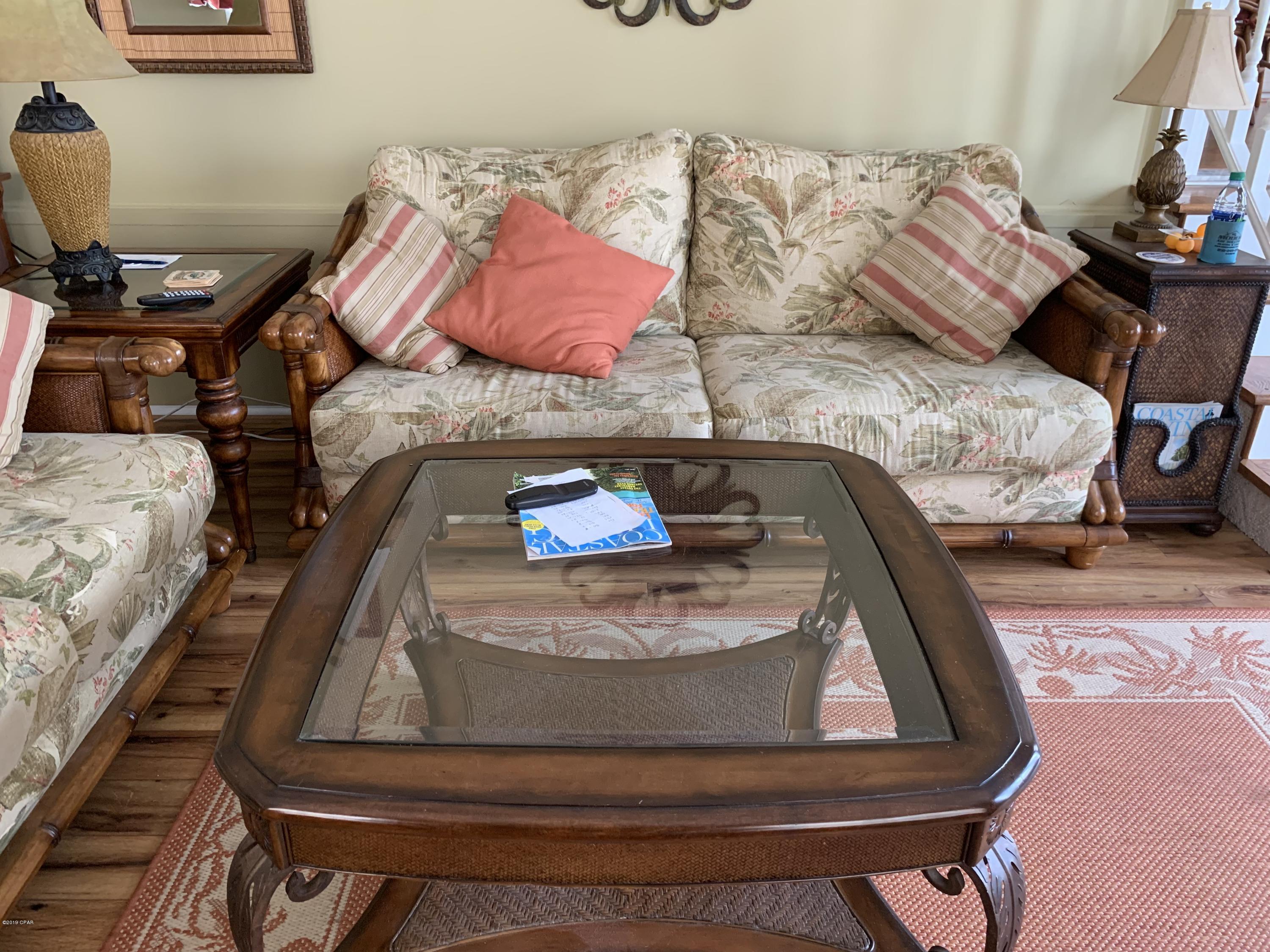 Emerald Pointe Resort - Residential Lease