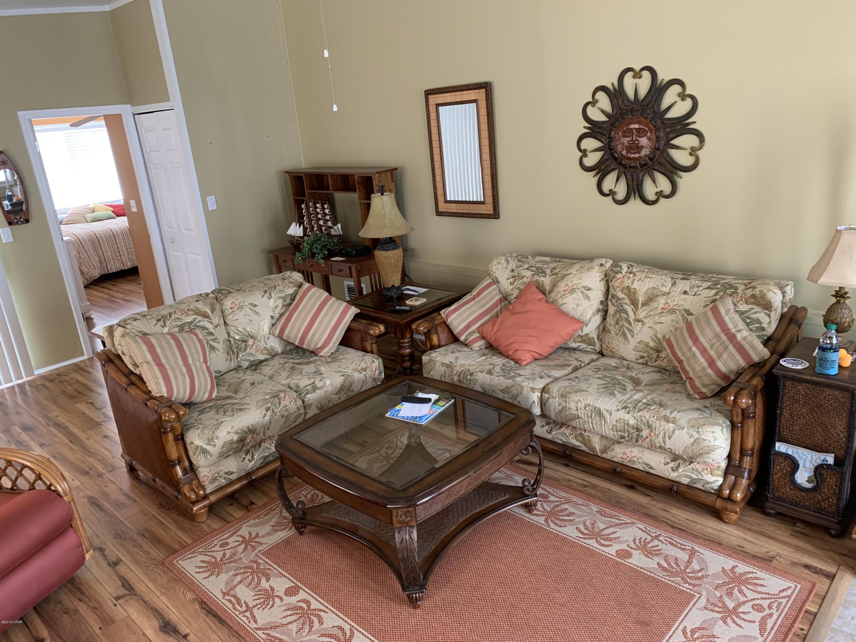 Emerald Pointe Resort - Residential Lease
