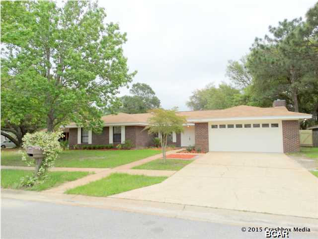 This King's Point home has been renovated and is ready for a new owner. Upon entry through the elegant double door, a terrazzo landing welcomes you into the open floor plan home's great room. You will appreciate the lovely wood floors that blend the dining room and living room seamlessly. The living room boasts soaring cathedral ceilings and a wood burning fireplace. The kitchen boasts new granite counters, new stainless steel appliances, and terrazzo floors. The sunny Florida room is accessible from the kitchen and living room and has new french doors and tile flooring. A bonus room sits off the Florida room. It has skylights and raised ceilings. It will make a great office, playroom, den, or you can use it as a fifth bedroom. The great room is perfect for entertaining and can accommodate several people comfortably. An upgraded bathroom services the living area. The home has been renovated to make the master suite a dream. The master bedroom has a huge ''walk-in'' closet off the bedroom and a ''walk-in'' closet off the bathroom. They are 4.5'x13.5' and 4'x8', respectively. The master bathroom has been enlarged to 8'x12' and has been upgraded with terrazzo floors, custom tile shower, jacuzzi tub, and a double vanity with granite counters. The additional bedrooms are all spacious and the additional bathroom has also been upgraded with a new vanity with granite counters and terrazzo flooring. The home sits on approximate .31 of an acre and the backyard has a new fence. This home has been renovated and upgraded with new flooring, new appliances, new roof, new wash sink, new fixtures, new doors, fresh paint, new siding, new lighting, new water heater, new bathroom vanities, upgraded granite counters, new fence, and more. In addition to the new open floor plan and a competitive price per square foot, this property is centrally located and close to schools, shopping and entertainment. Make this dream home yours. It should leave nothing to be desired but it is being sold as is. All information is approximate and should be verified.