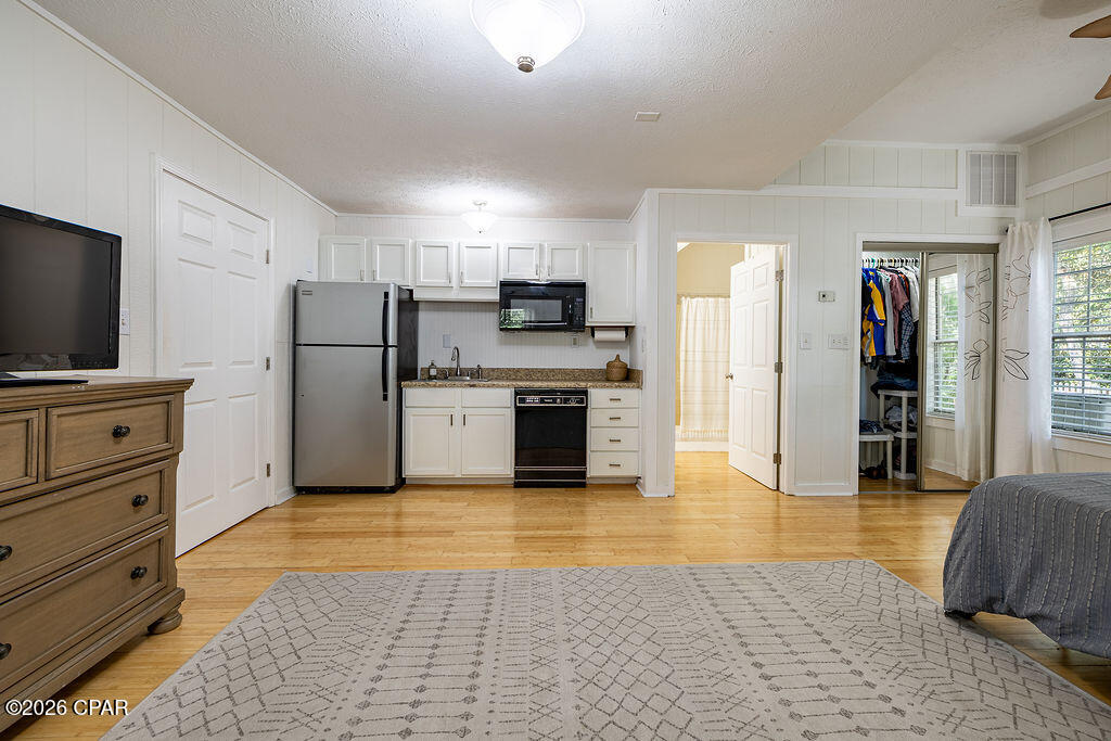 Seabreeze - Residential
