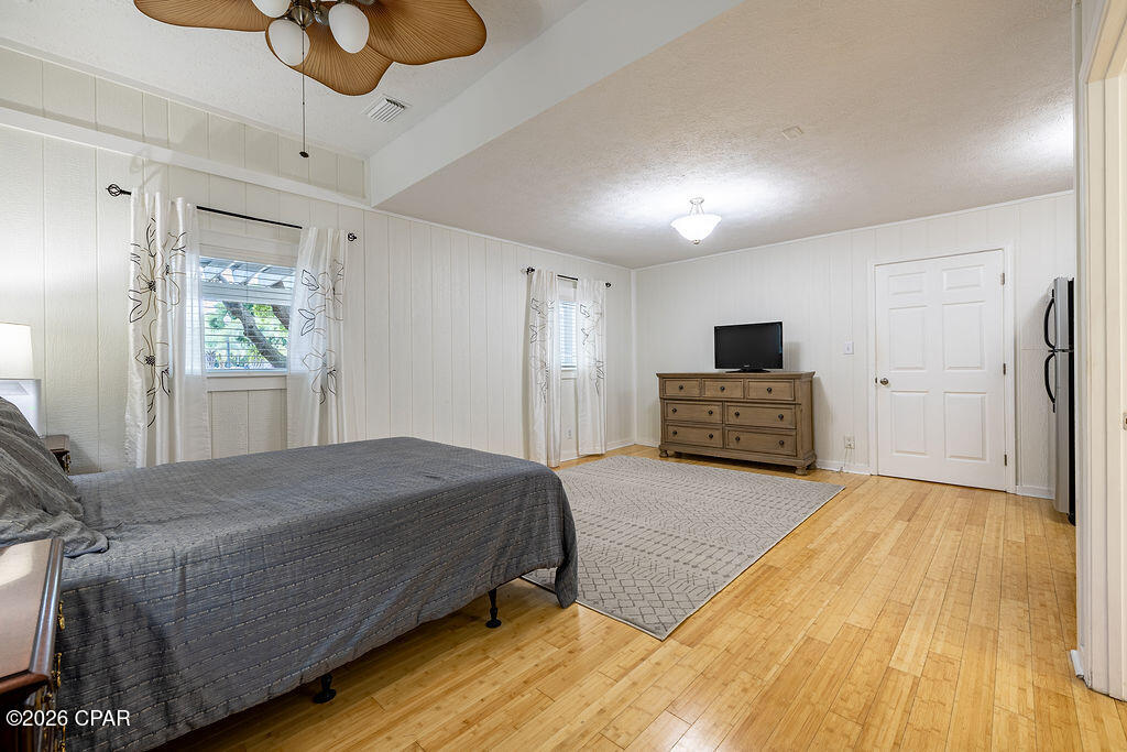 Seabreeze - Residential