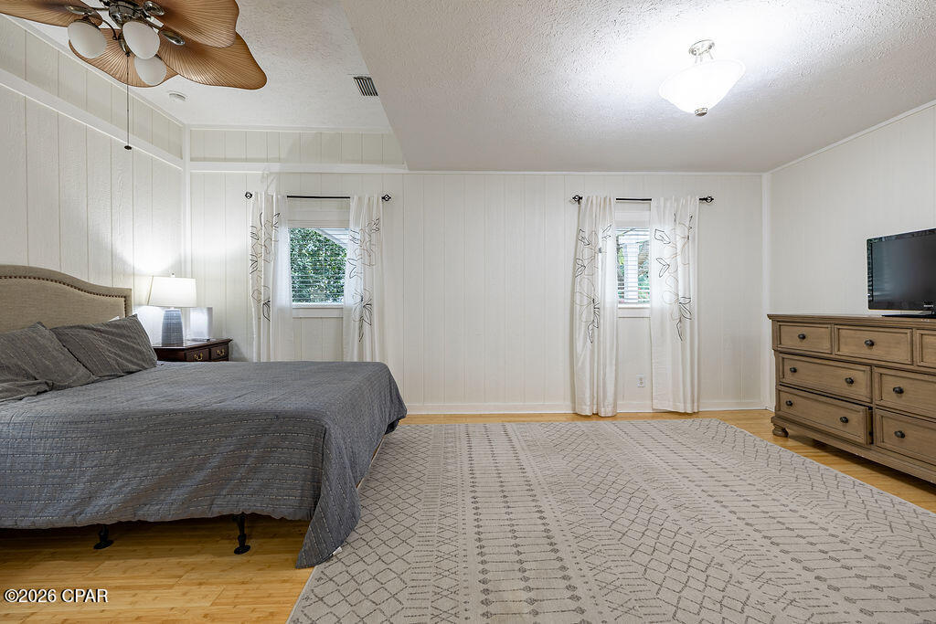 Seabreeze - Residential