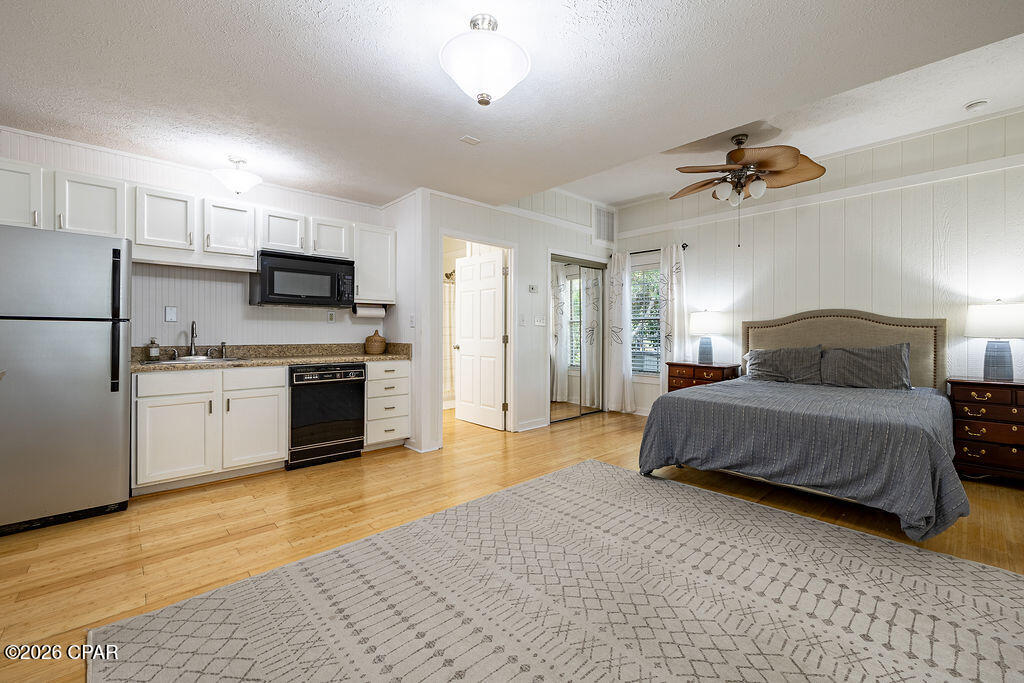Seabreeze - Residential