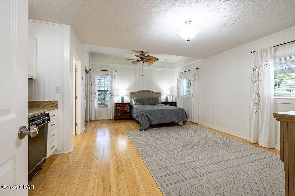 Seabreeze - Residential