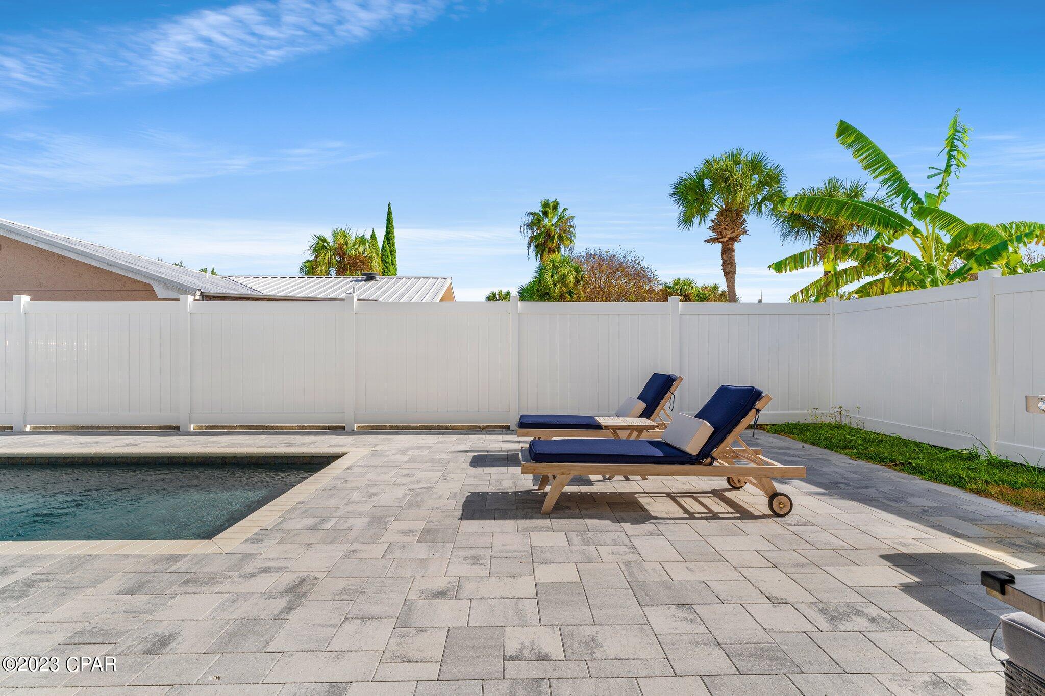 Bid-A-Wee Beach 1st Add - Residential