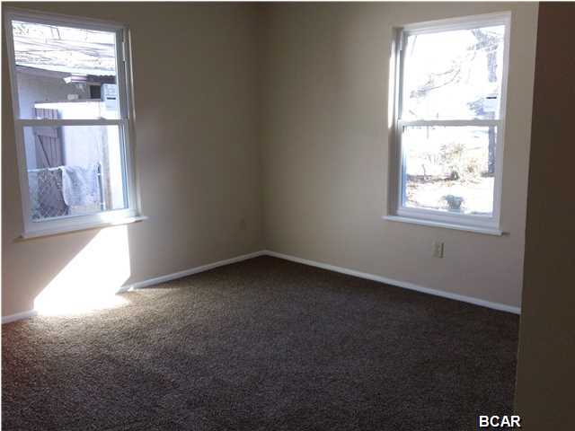 Pine Woods Add. - Residential Lease
