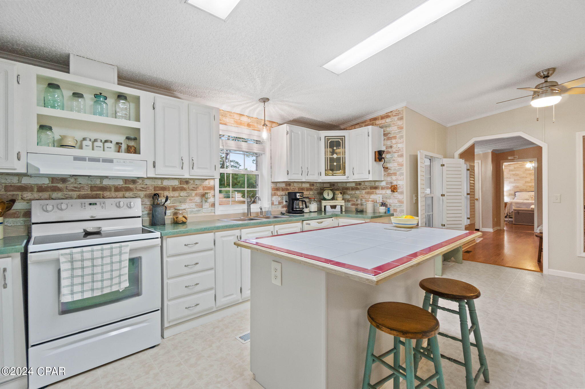 Sunset Pines - Residential