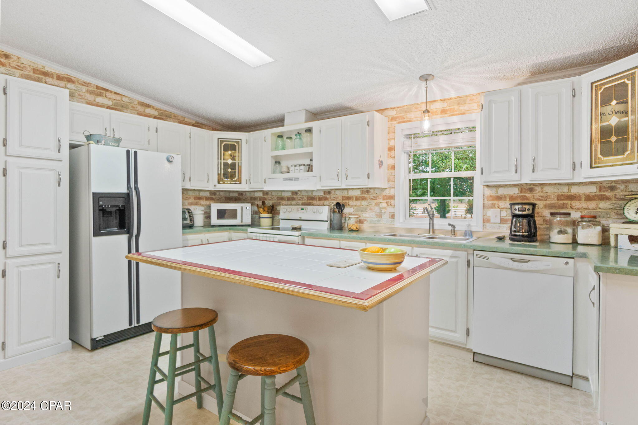 Sunset Pines - Residential