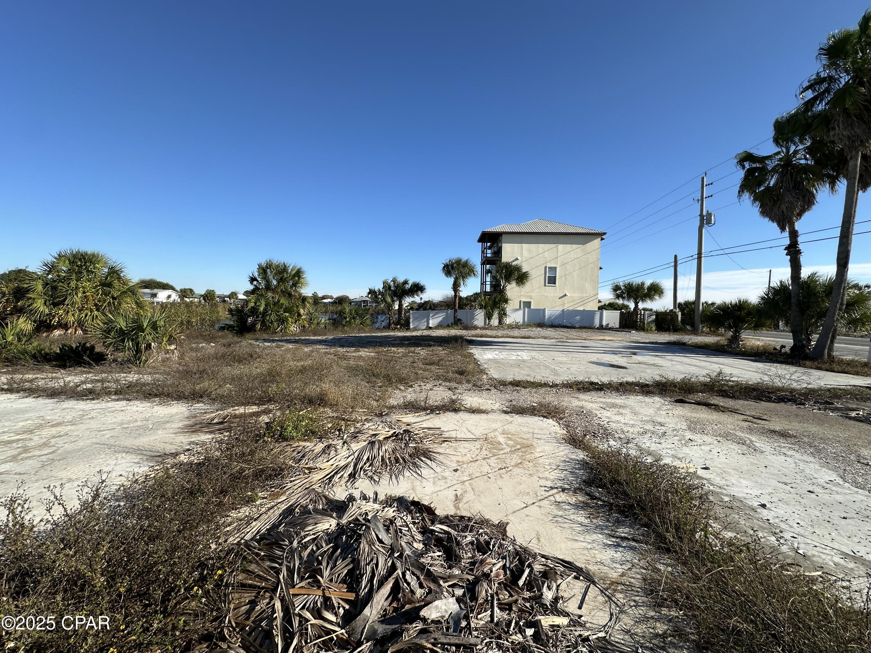 [No Recorded Subdiv] - Land