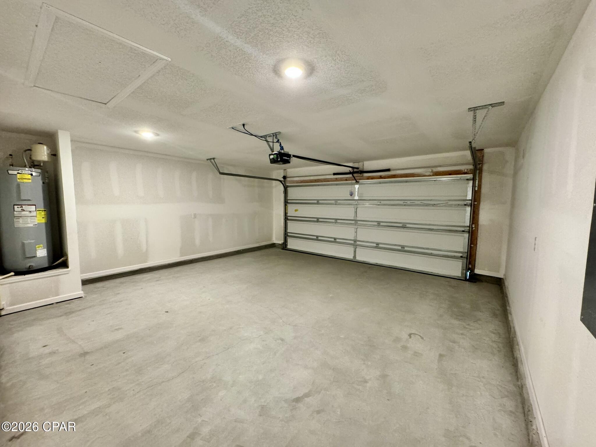 [No Recorded Subdiv] - Residential Lease