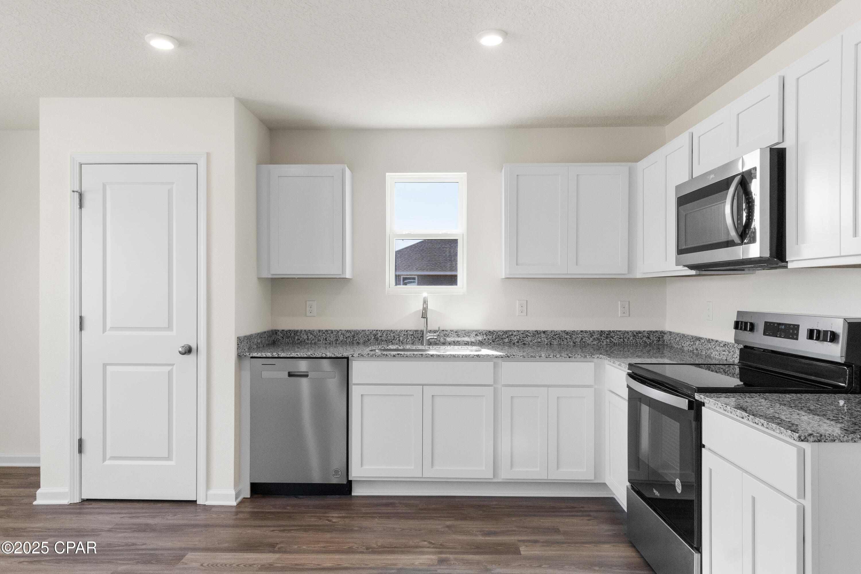 Sunny Hills - Residential
