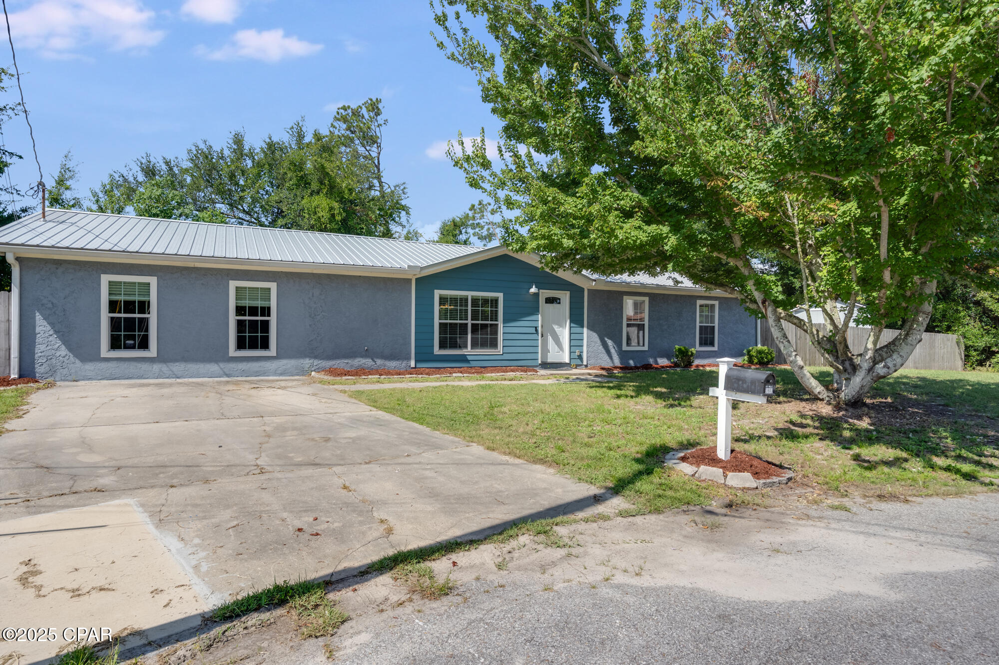 Venetian Villa 1st Add Replat - Residential