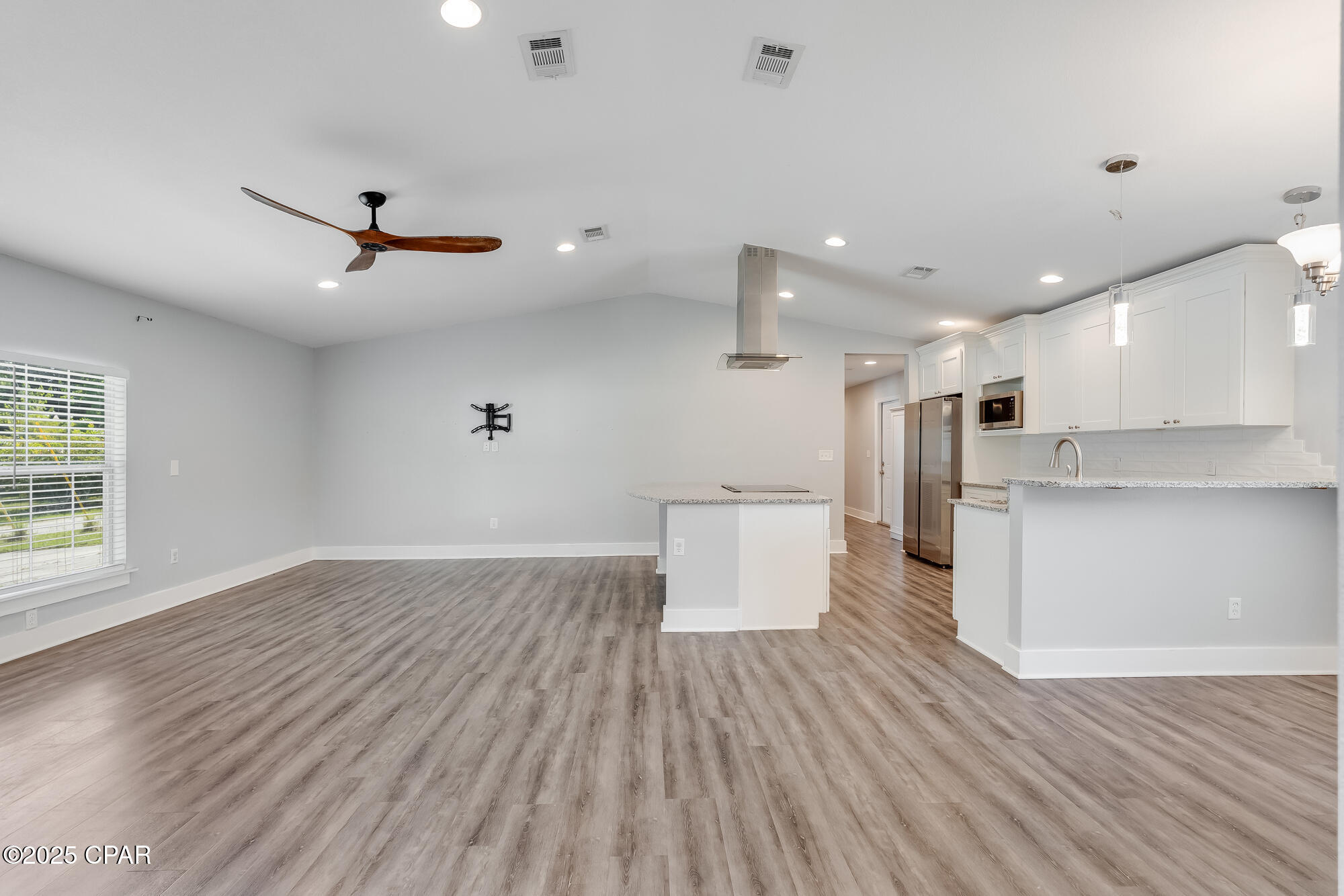 Venetian Villa 1st Add Replat - Residential