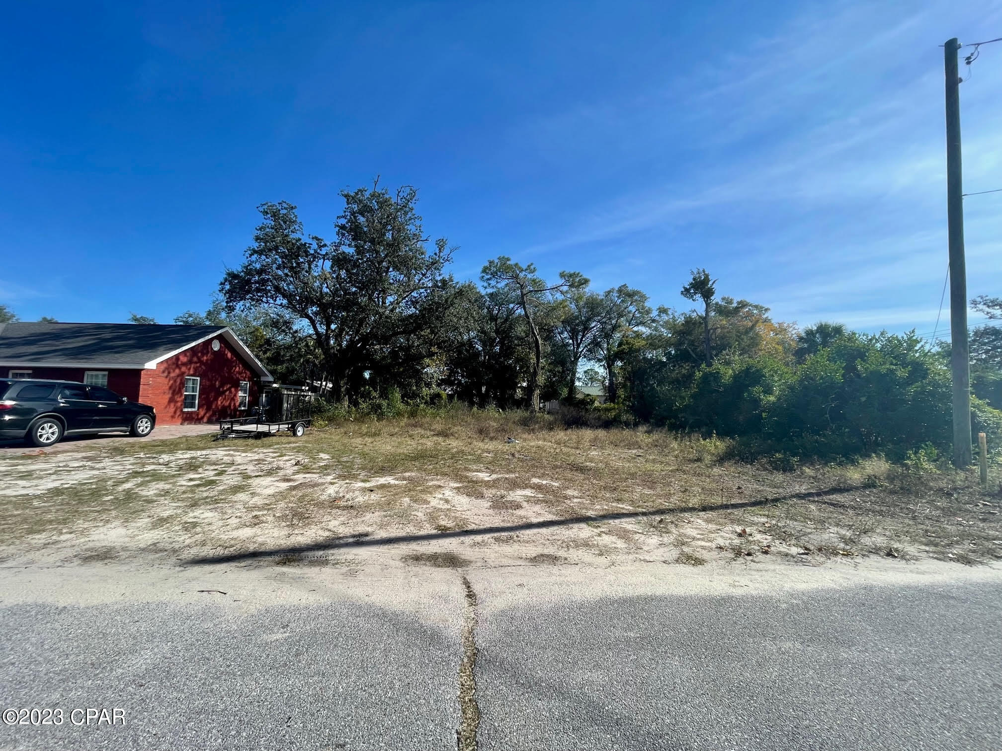 Great location to build your home! Lot size is 66' wide and 122' long or .184 acres. This lot is in X flood zone so no flood insurance required. Interior lot, water & sewer taps are paid and connected. Residential neighborhood, conveniently located short distance to shopping, parks, schools and bay access. Priced to sell!