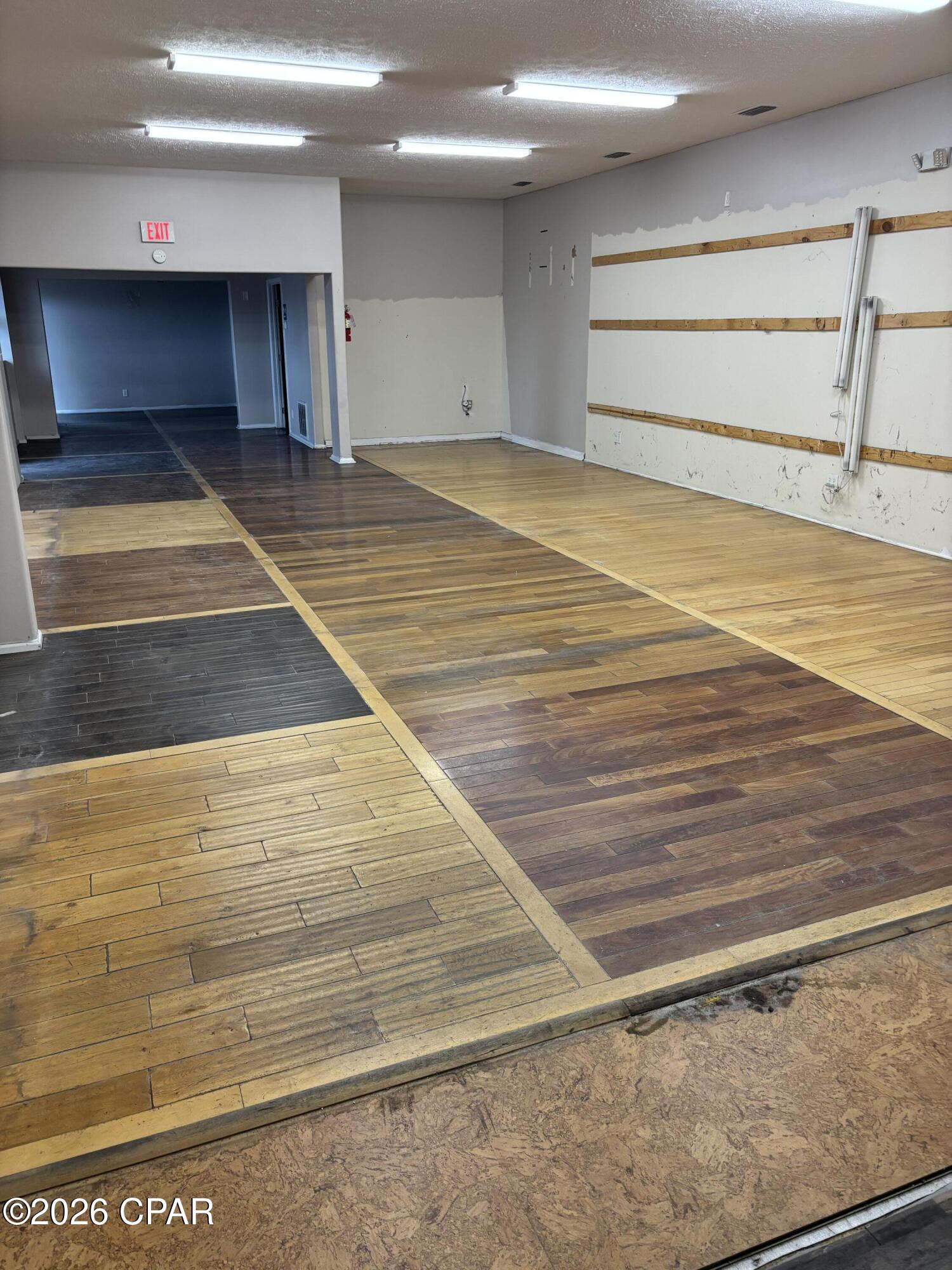 No Named Subdivision - Commercial Lease