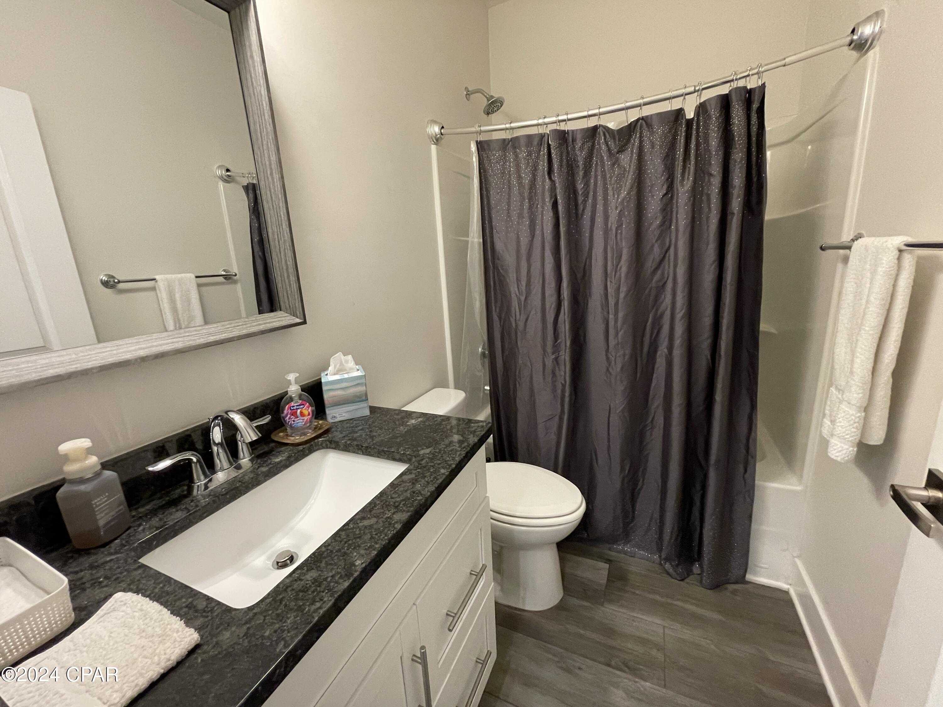 [No Recorded Subdiv] - Residential Lease