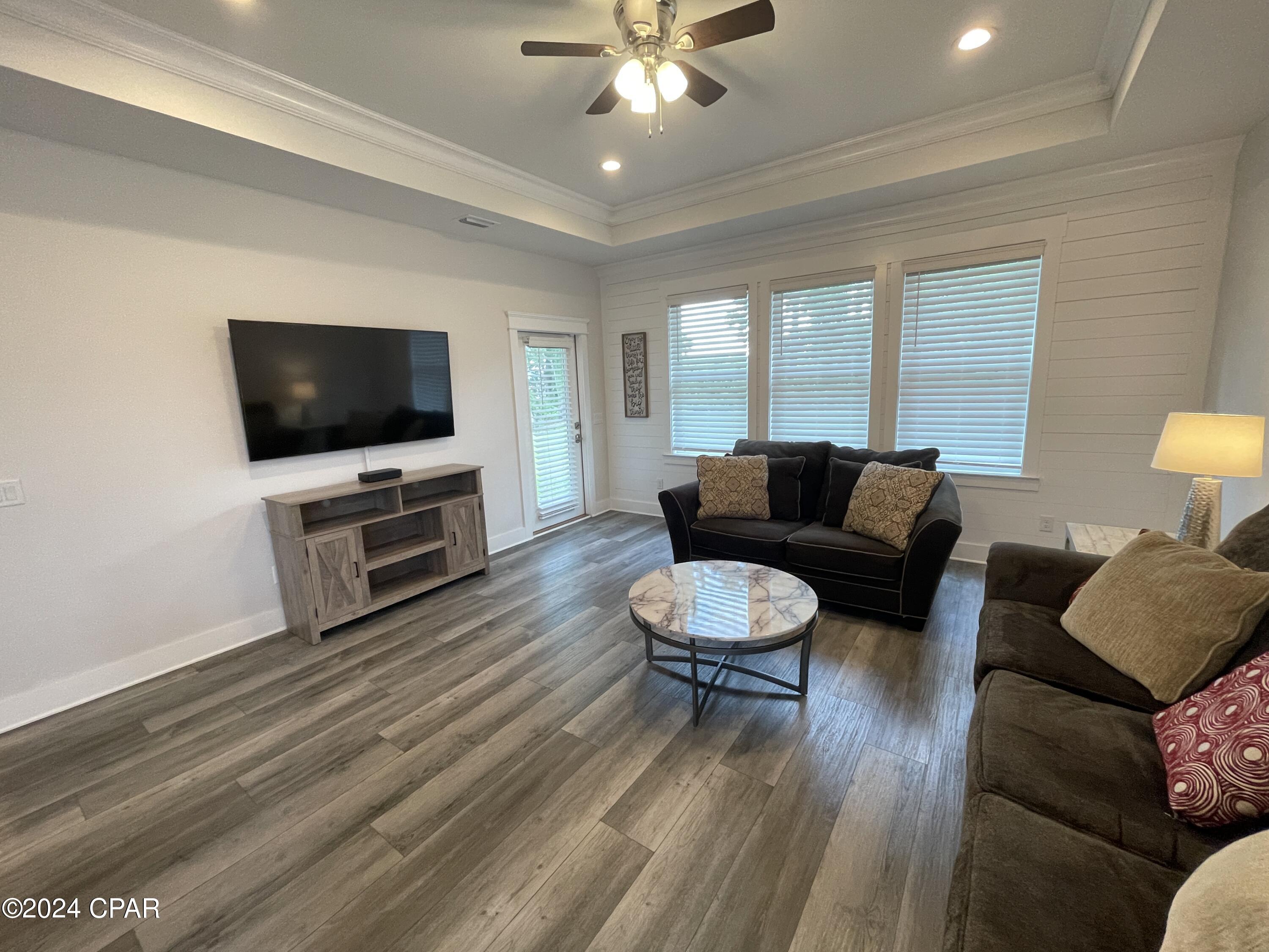 [No Recorded Subdiv] - Residential Lease