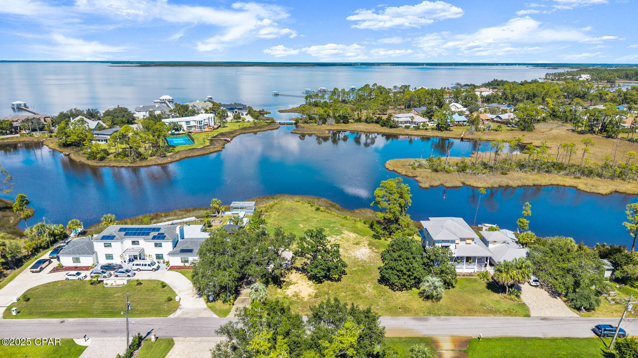Kings Point - Land