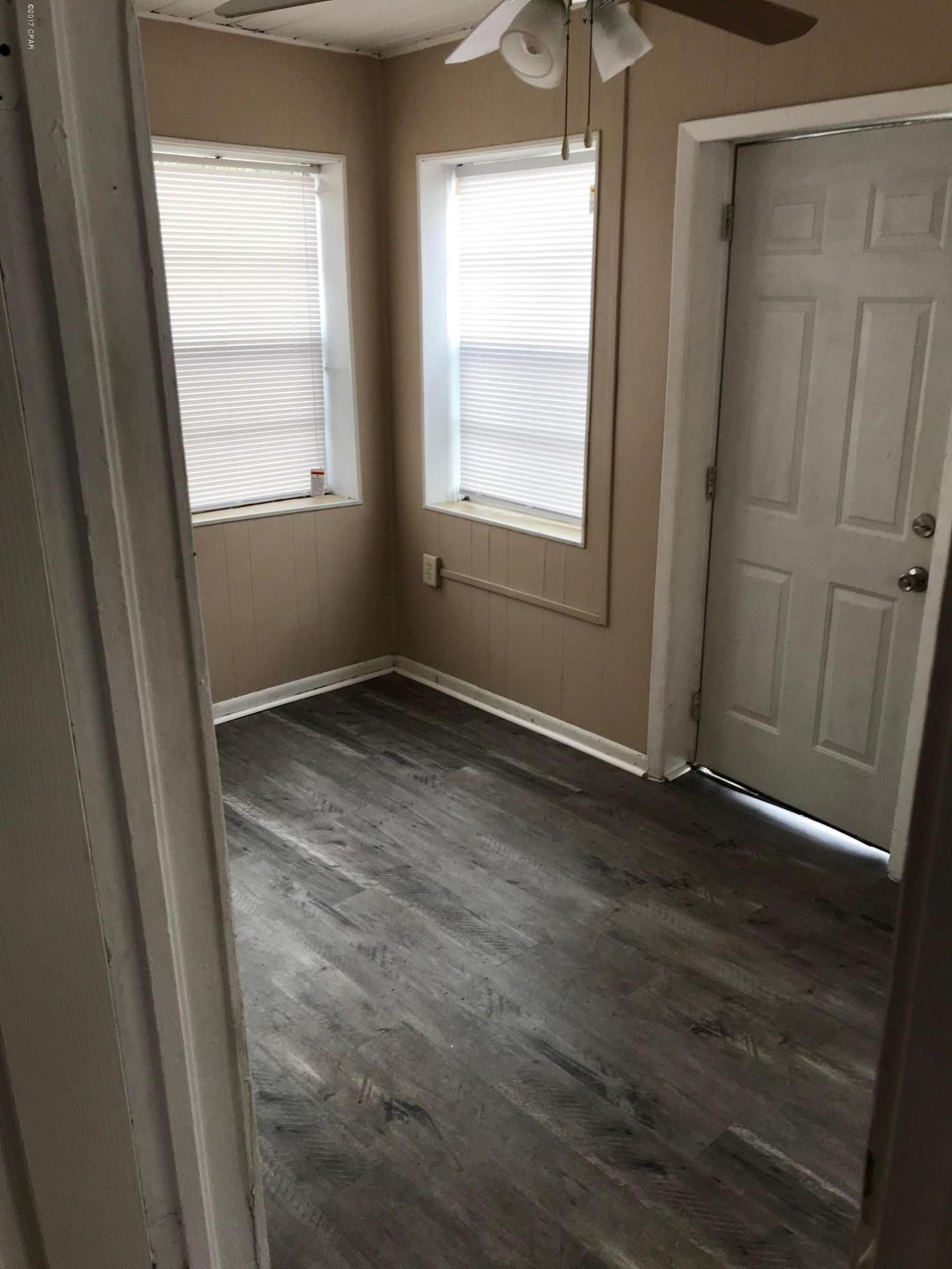 Fernwood Park - Residential Lease