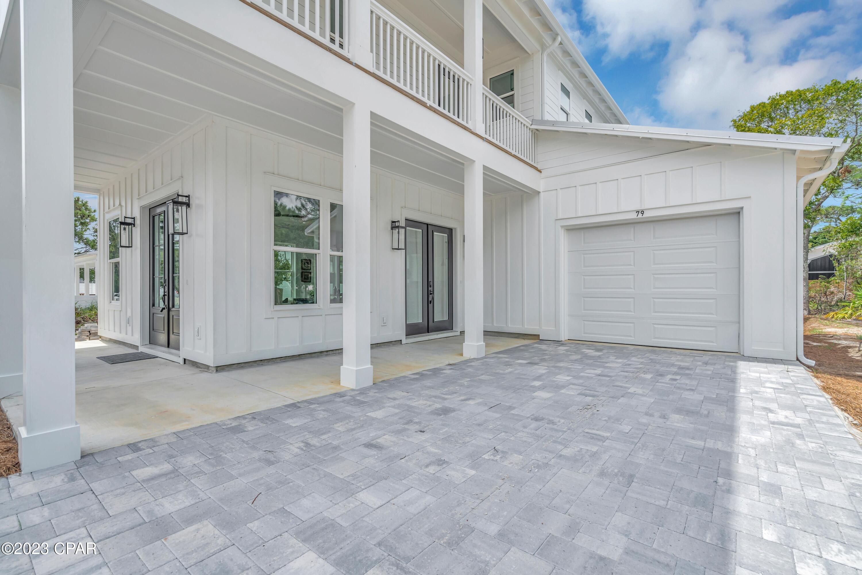 Gulf Shore Manor - Residential