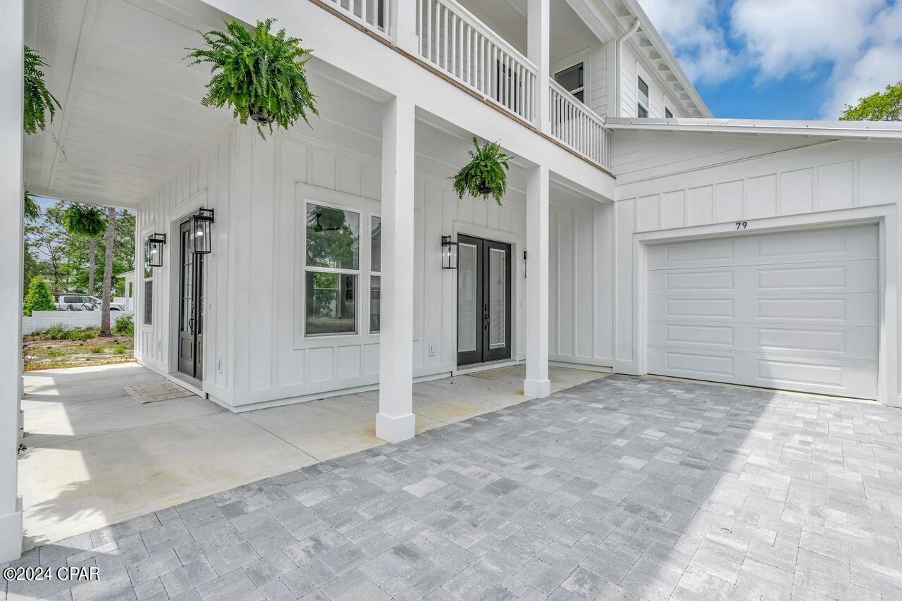 Gulf Shore Manor - Residential