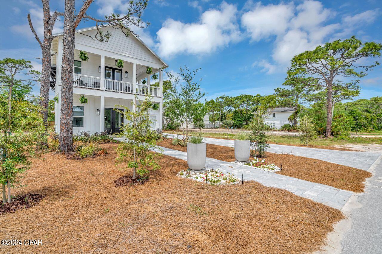 Gulf Shore Manor - Residential