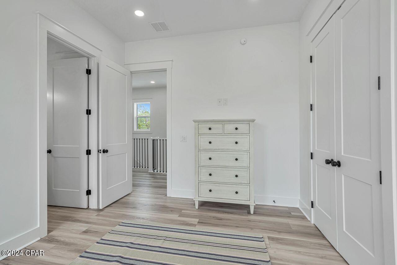 Gulf Shore Manor - Residential