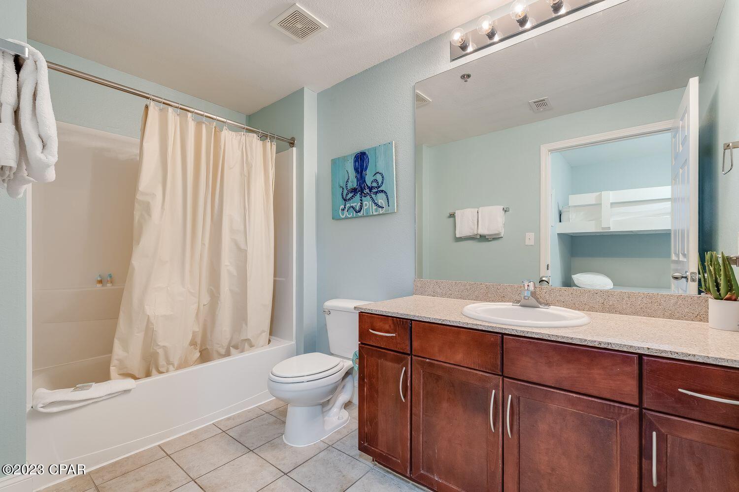 Laketown Wharf - Residential