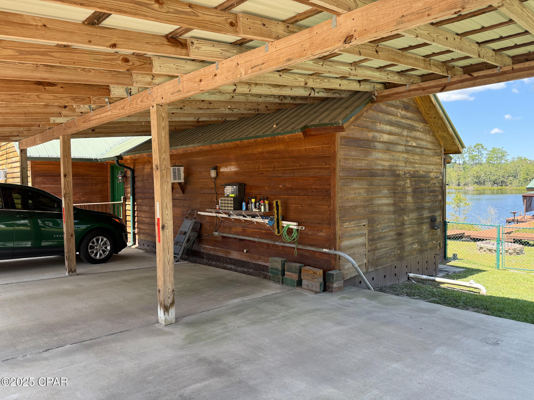 Houseford Unit 1 - Residential