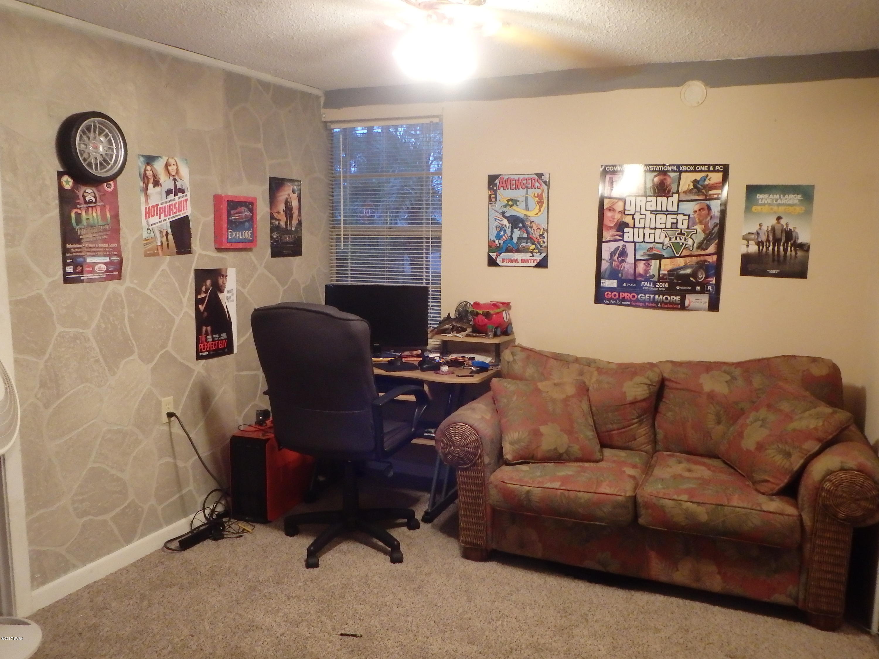 Pines 5th Add - Residential Lease