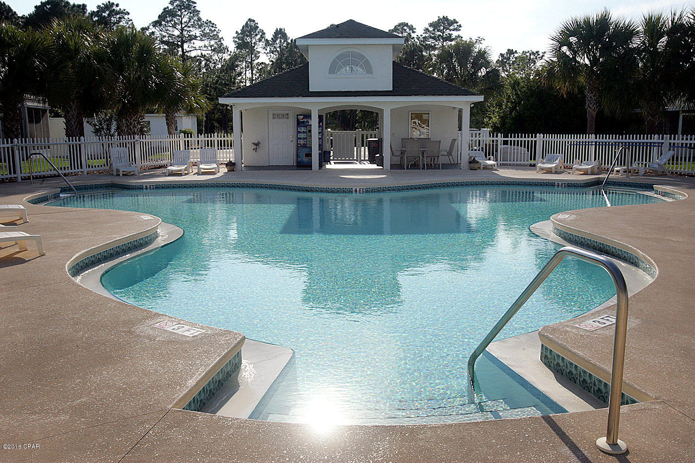 Palm Cove Phase III - Residential Lease