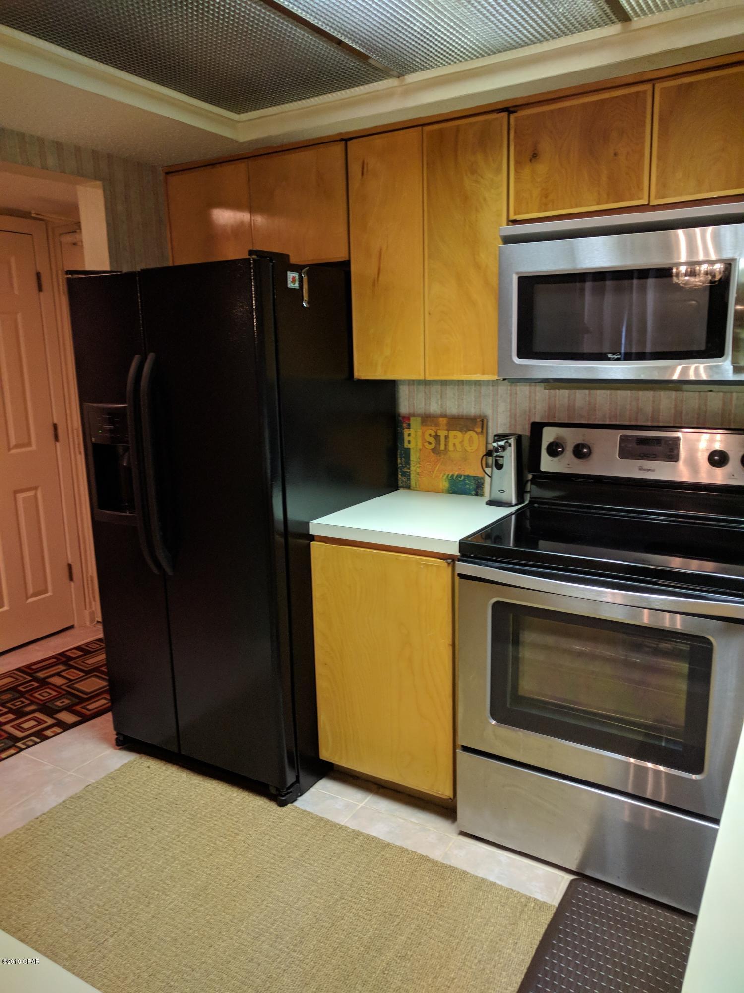 Lagoon Towers Phase I - Residential Lease