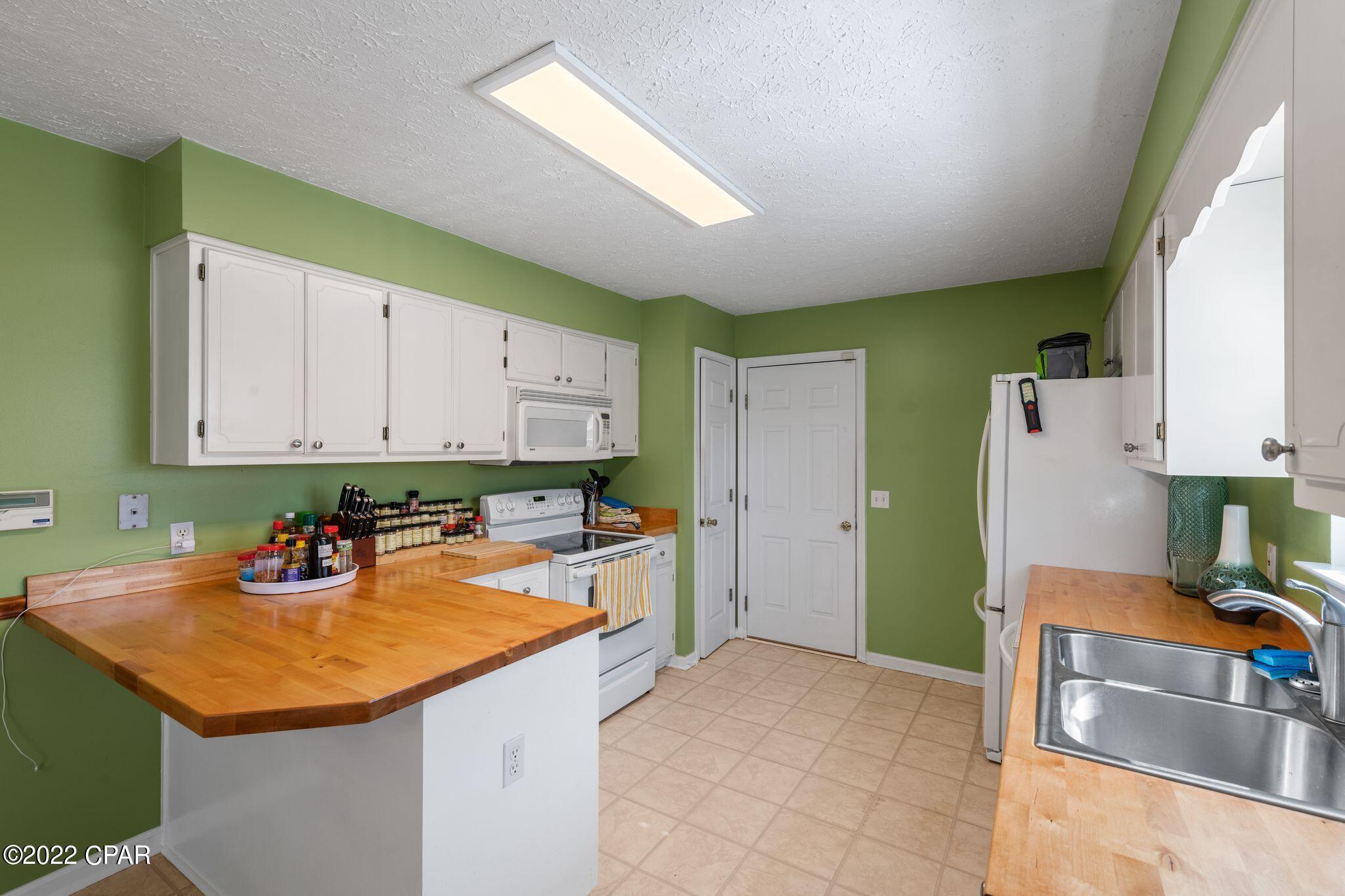 Shadow Bay Unit 5 - Residential