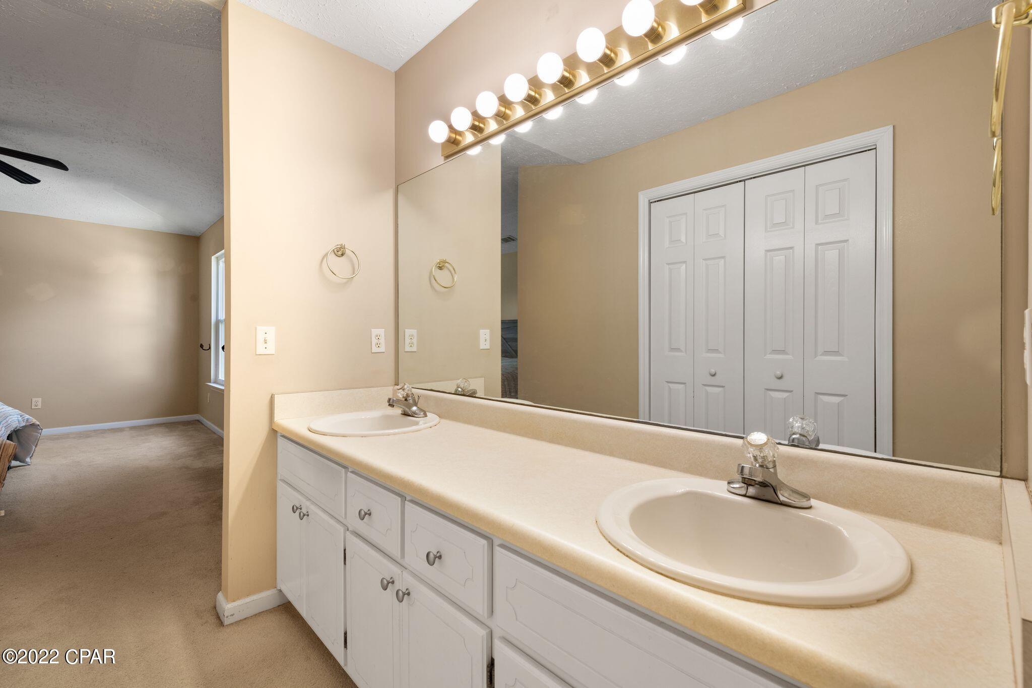Shadow Bay Unit 5 - Residential