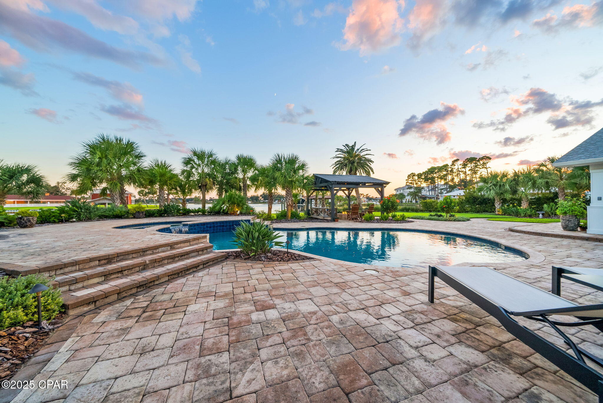 Kings Point - Residential
