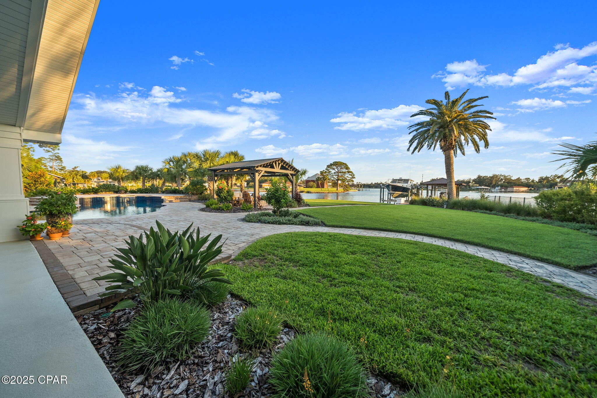 Kings Point - Residential