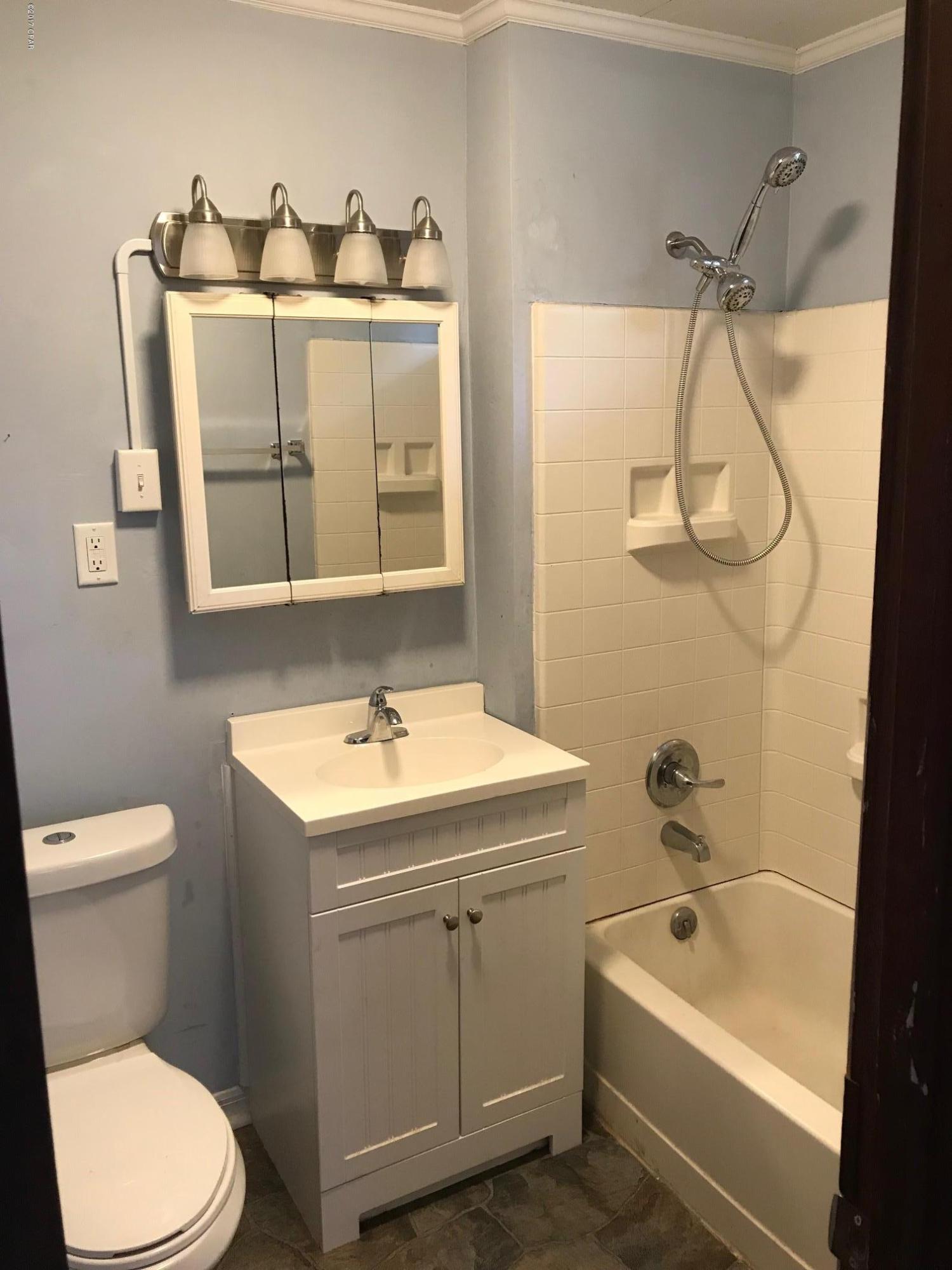 Fernwood Park - Residential Lease